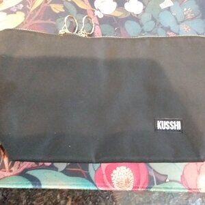 Kusshi Makeup Bag